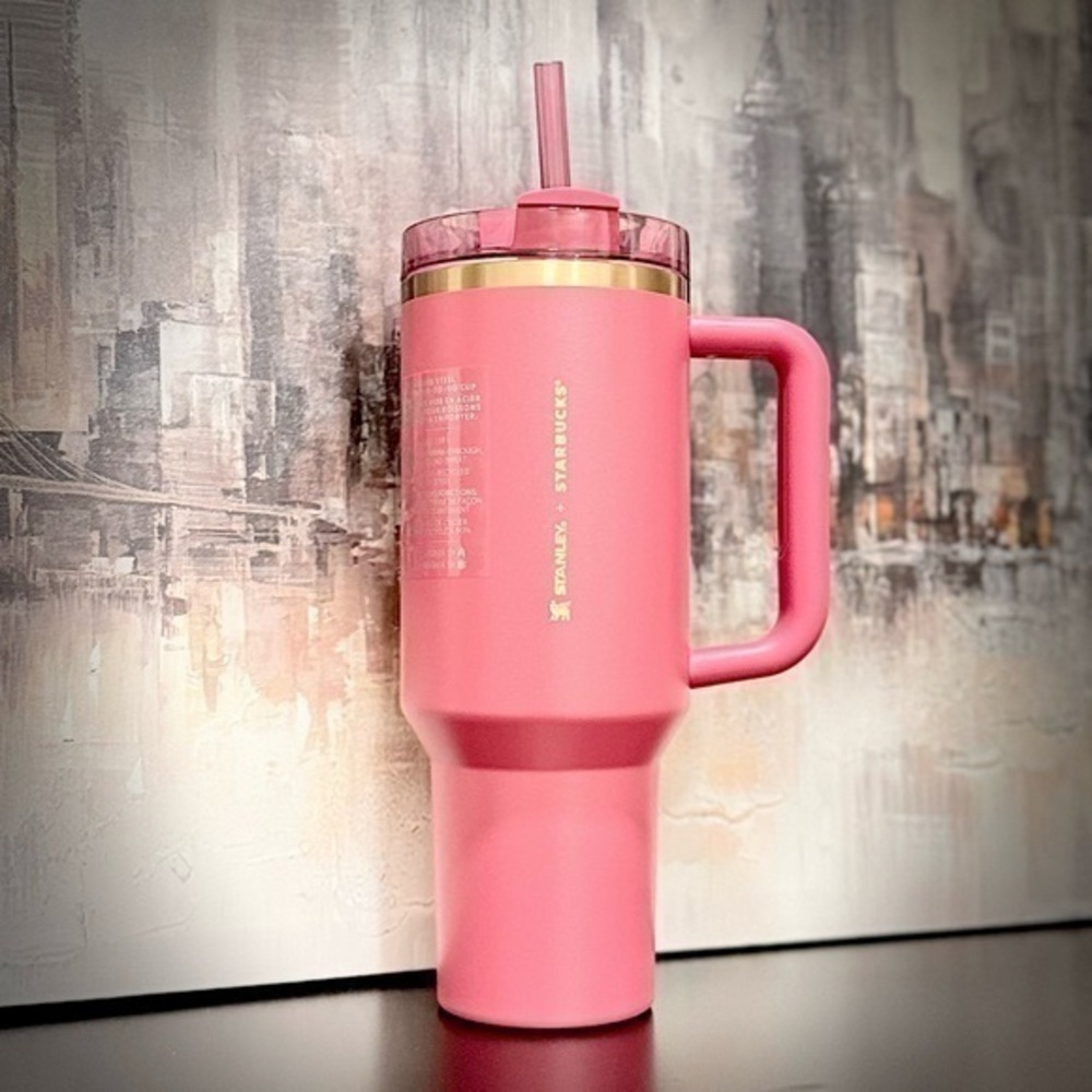 Starbucks X Stanley Holiday Berry Pink Glitter Stanley Winter 2024